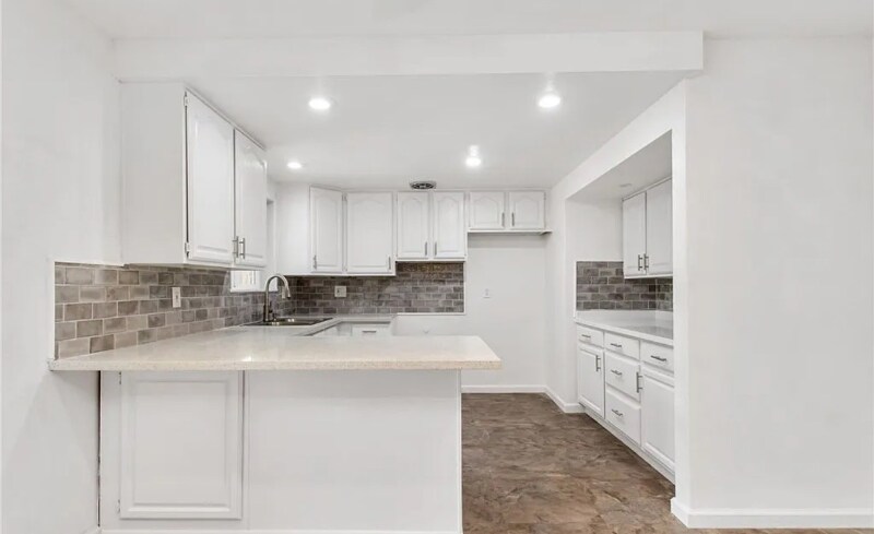 Building Photo - 8902 Sherman Dr