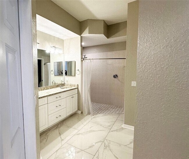 Building Photo - 1326 Emerald Dunes Dr