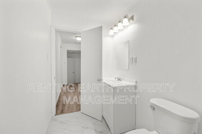 Building Photo - 6109 Blocton Ave