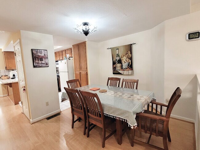 Dinning area on the next level - 2808 Cozumel Cir