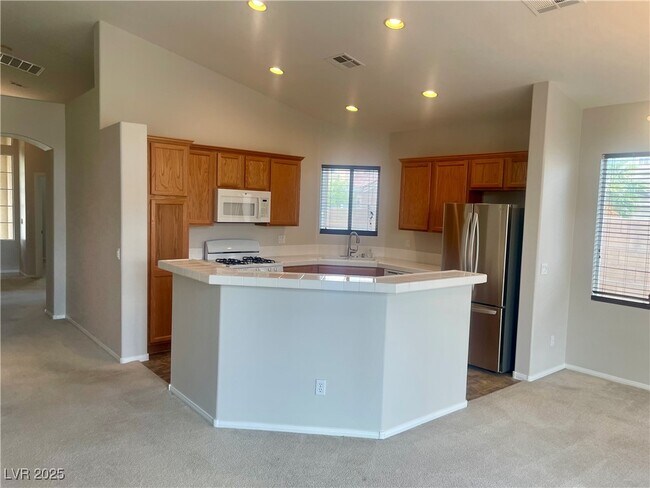 Building Photo - 7412 Bedford Pine Ct