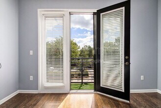 Building Photo - 5300 Peachtree Rd