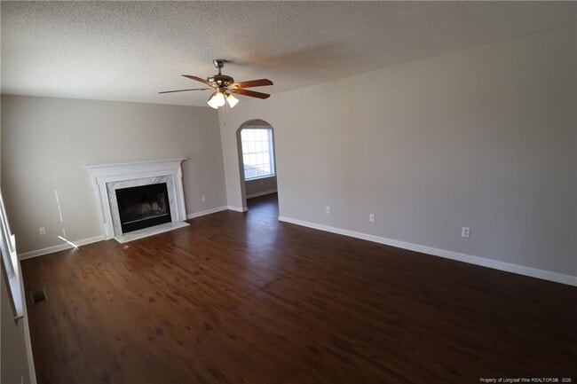 Building Photo - 2324 Maybrook Dr