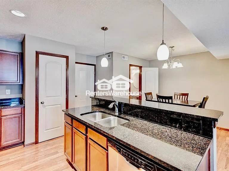 Building Photo - 1207 NE 7th Ln