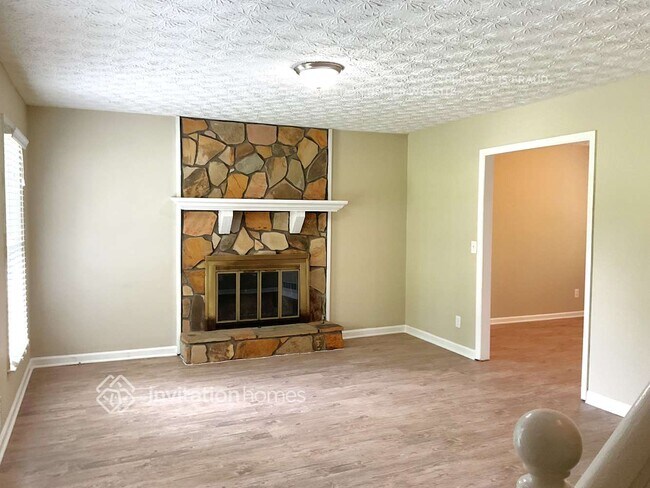 Building Photo - 1851 Twin Branch Dr