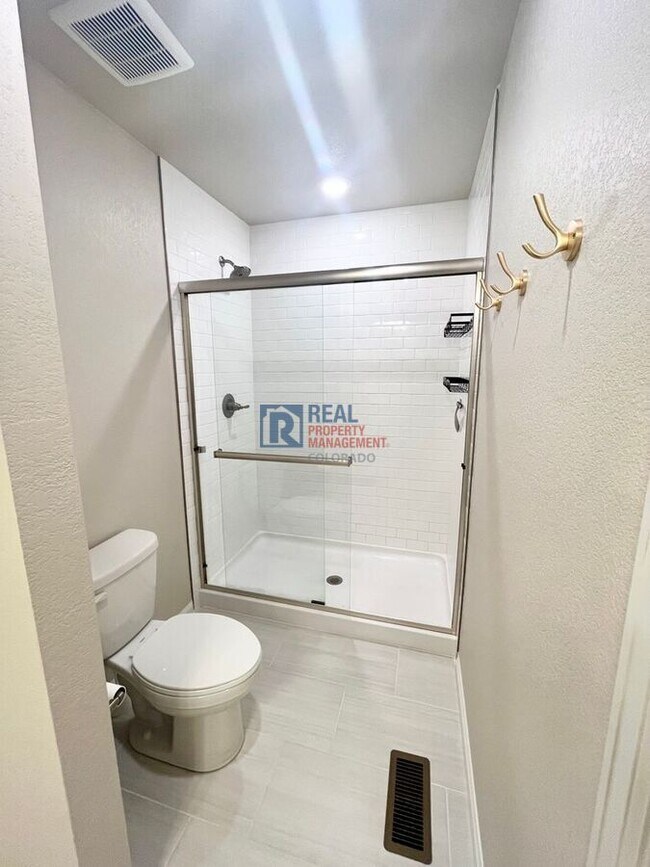 Building Photo - 9274 Tungsten Hts