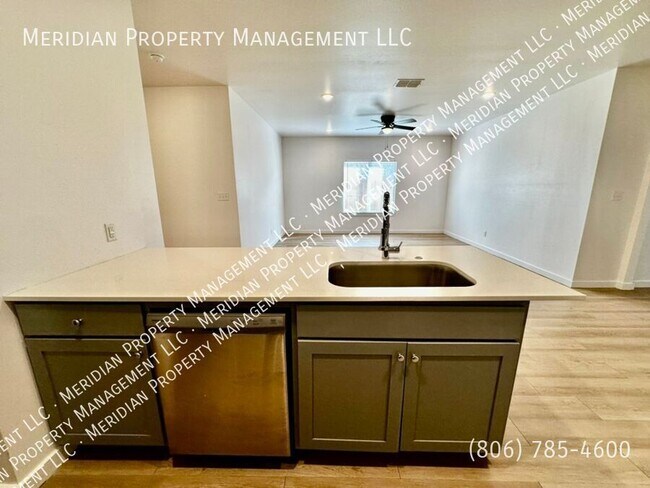 Building Photo - 5719 Kemper St