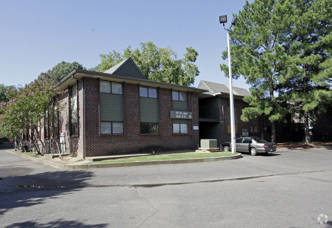 Building Photo - Washington Manor