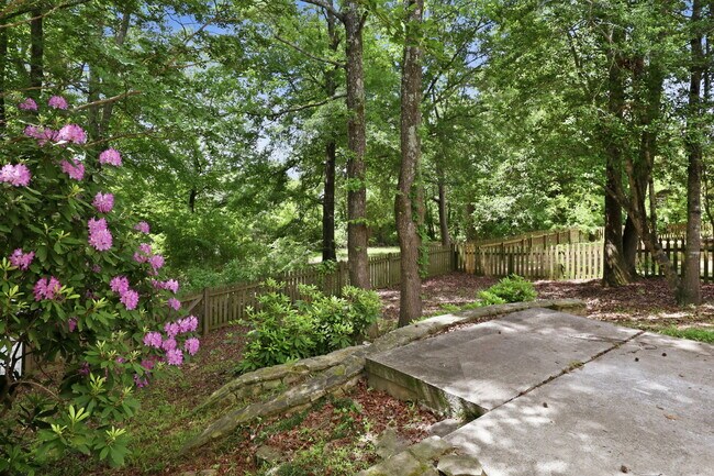 Building Photo - 3101 Sawyers Mill Dr