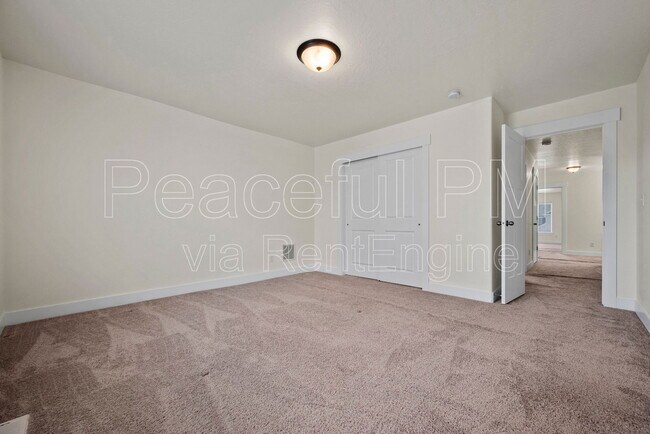 Building Photo - 11066 Becks Bend Ln