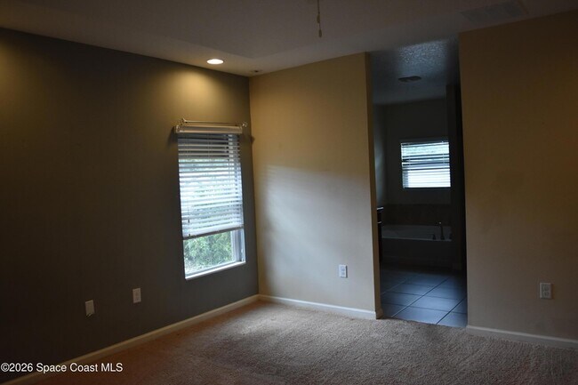 Building Photo - 518 Dillard Dr SE