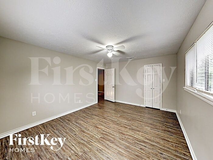 Building Photo - 6622 Autumn Flowers Dr
