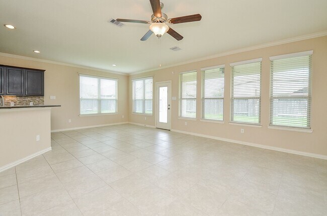 Building Photo - 12902 Frontier Creek Ct