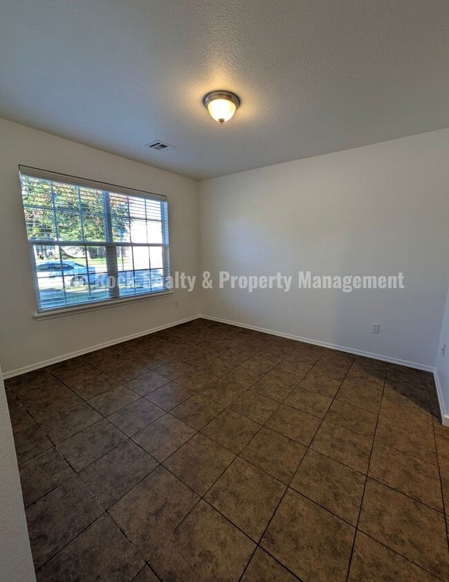 Building Photo - Bixby Home for Rent (3beds/2baths)