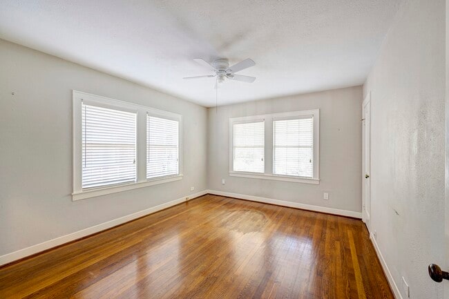 Building Photo - 1741 Wroxton Ct