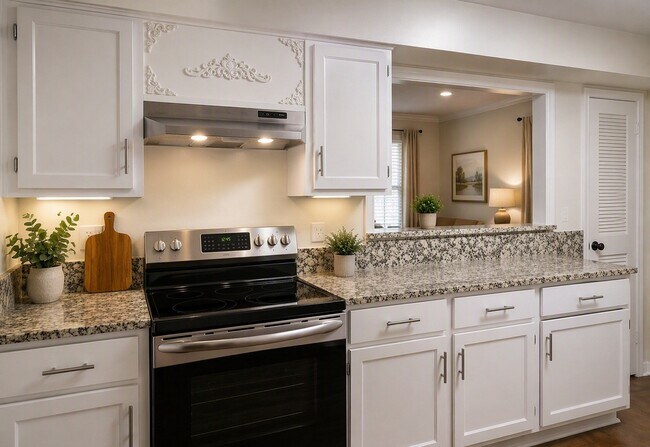 Building Photo - 12913 Trail Hollow Dr