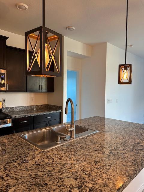 Building Photo - 6762 W Encinas Ln