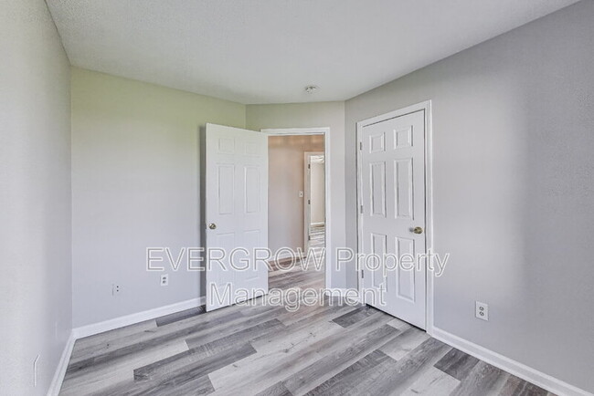 Building Photo - 1057 Torino Ct