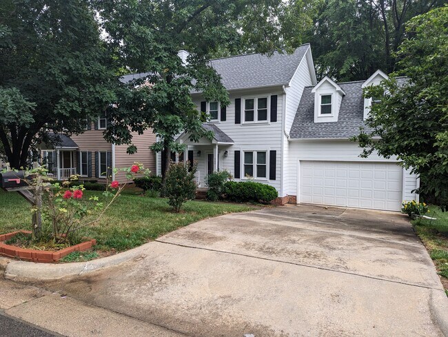 Primary Photo - 300 Arlington Ridge