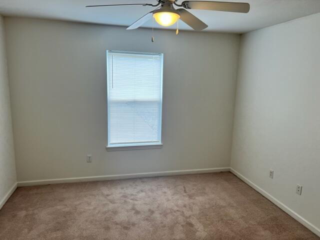 Building Photo - Charming 2-Bed, 2-Bath Townhouse in Fort W...