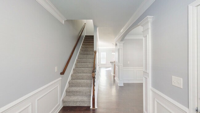 Building Photo - 16126 Long Talon Way