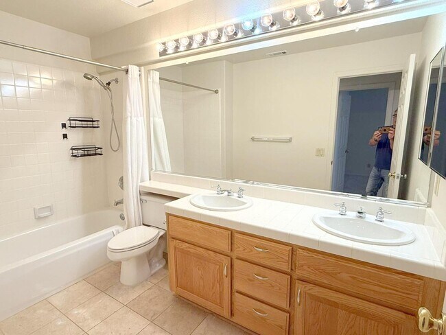 Building Photo - Terrific Danville Location Near Schools ! ...