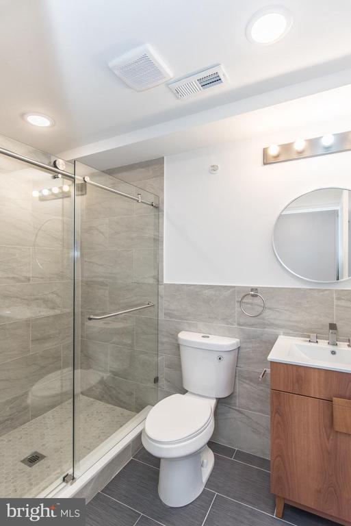 Building Photo - 315 N Preston St