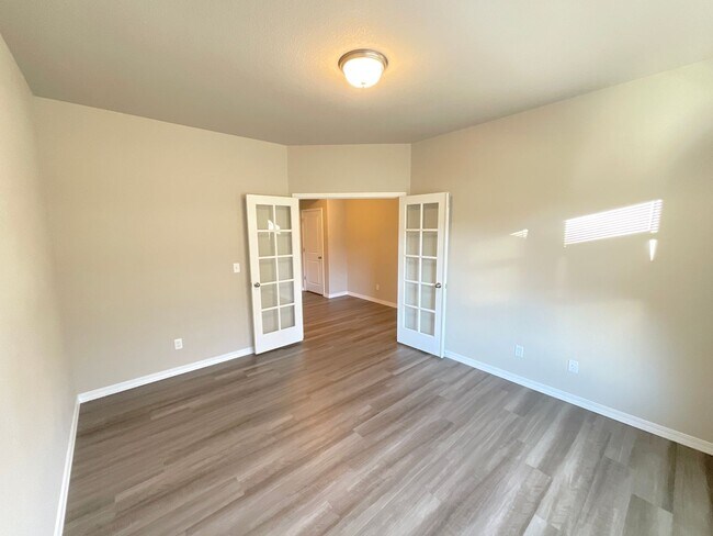 Building Photo - 4 Bedroom Townhome Available Near Tutt Blvd & E Woodmen Rd