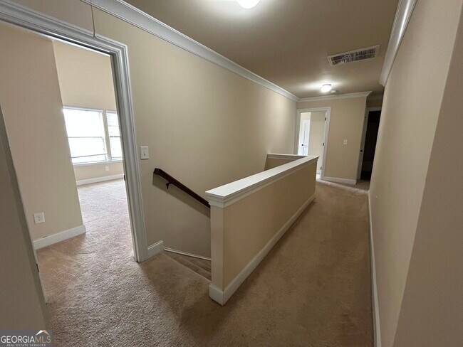 Building Photo - 2942 Dobbs Ct