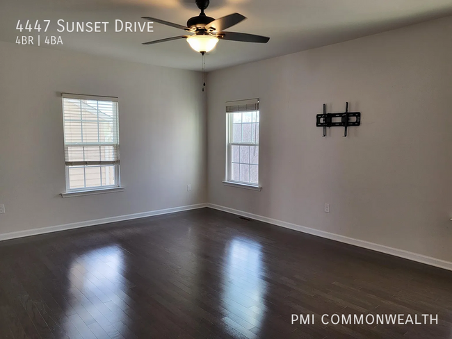 Building Photo - 4 Bed / 3.5 Bath Single Family (Available ...