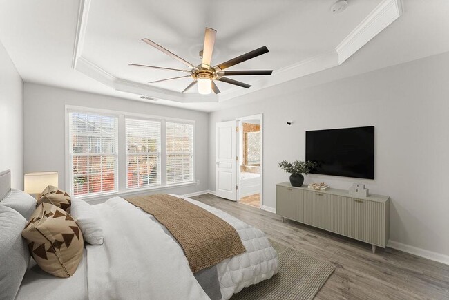 Building Photo - 2876 Overlook Way NE