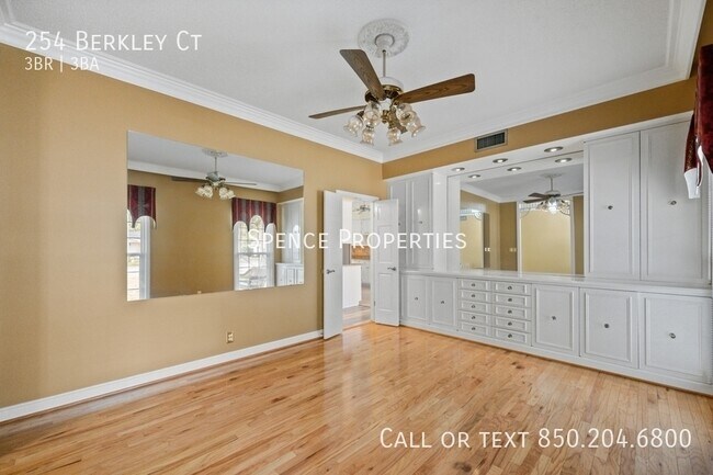 Building Photo - 254 Berkley Ct