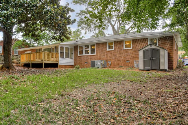 Building Photo - 4 Bed/2 Bath home in 30907 off of Furys Ferry Road