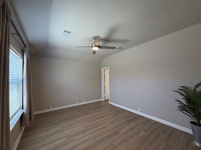 Building Photo - 3312 Alexander Valley Cove