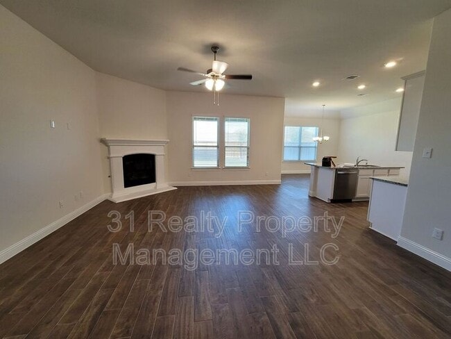 Building Photo - 6105 Cheshire St