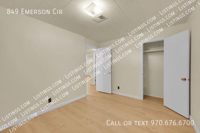 Building Photo - 849 Emerson Cir