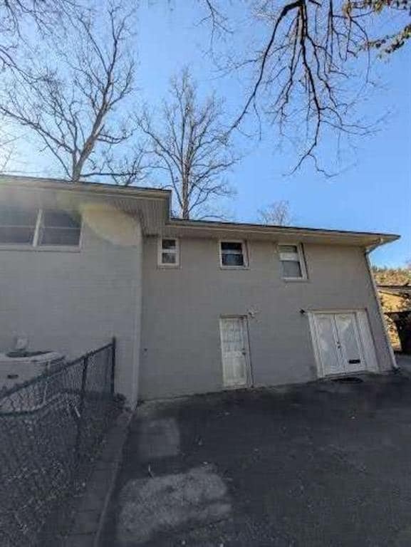 Building Photo - 1216 Beech Haven Rd NE