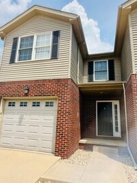 Building Photo - 1112 Ekstam Dr