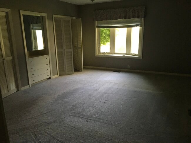 Building Photo - 2566 Blairmont Ter