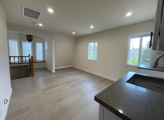 Family room - 14197 Ten Acres Ct