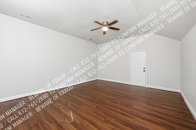 Building Photo - 807 Wyatt St