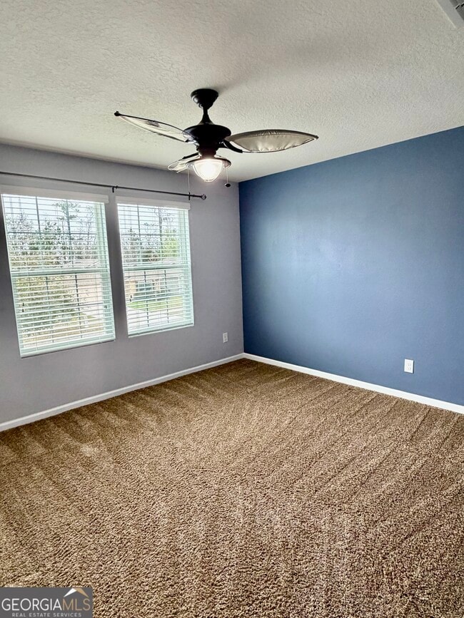 Building Photo - 215 Brooklet Cir