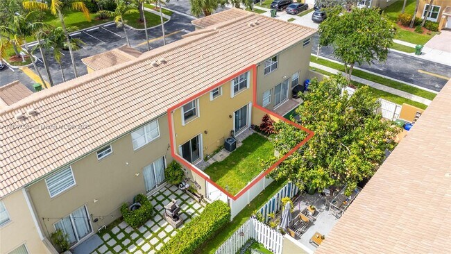 Building Photo - 1445 NW 154th Ln