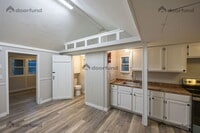 Building Photo - 5 Forrest Rd