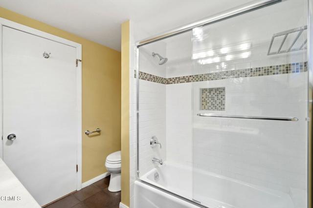 Building Photo - 313 S Orange Grove Blvd