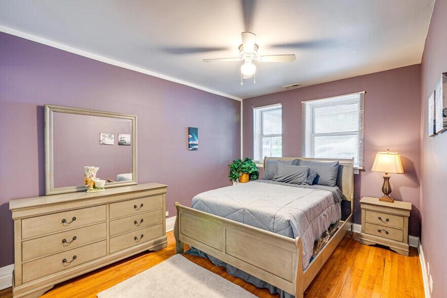 Building Photo - 6210 S Evans Ave