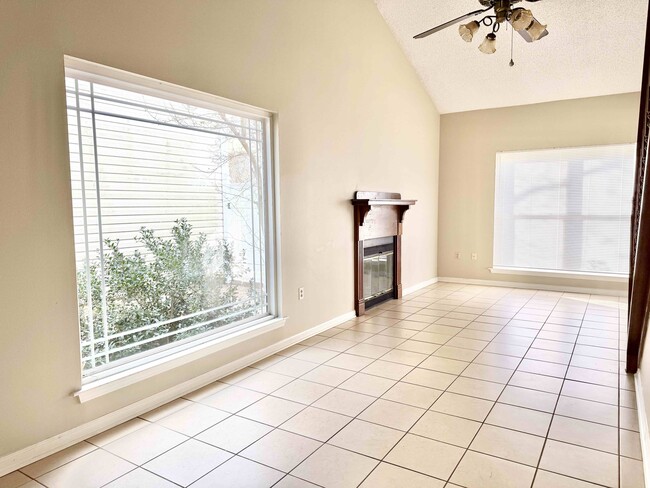 Building Photo - 5124 Stumberg Ln