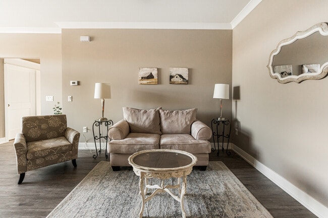 Building Photo - 101 Granite Way