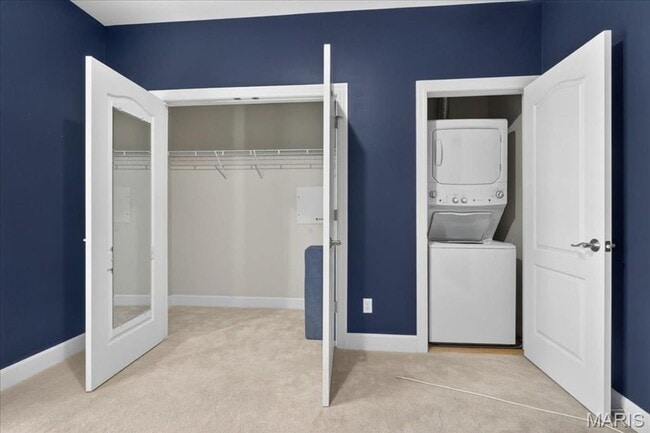 Building Photo - Welcome home to this bright and inviting 2-bedroom, 2-bathroom apartment on the second floor at 7...