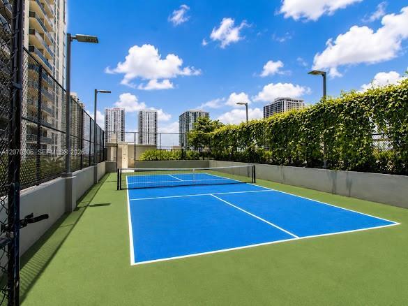 Building Photo - 1400 Biscayne Blvd